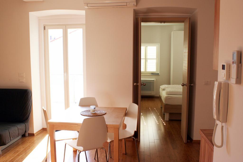 Park Apartments Izola Exterior photo